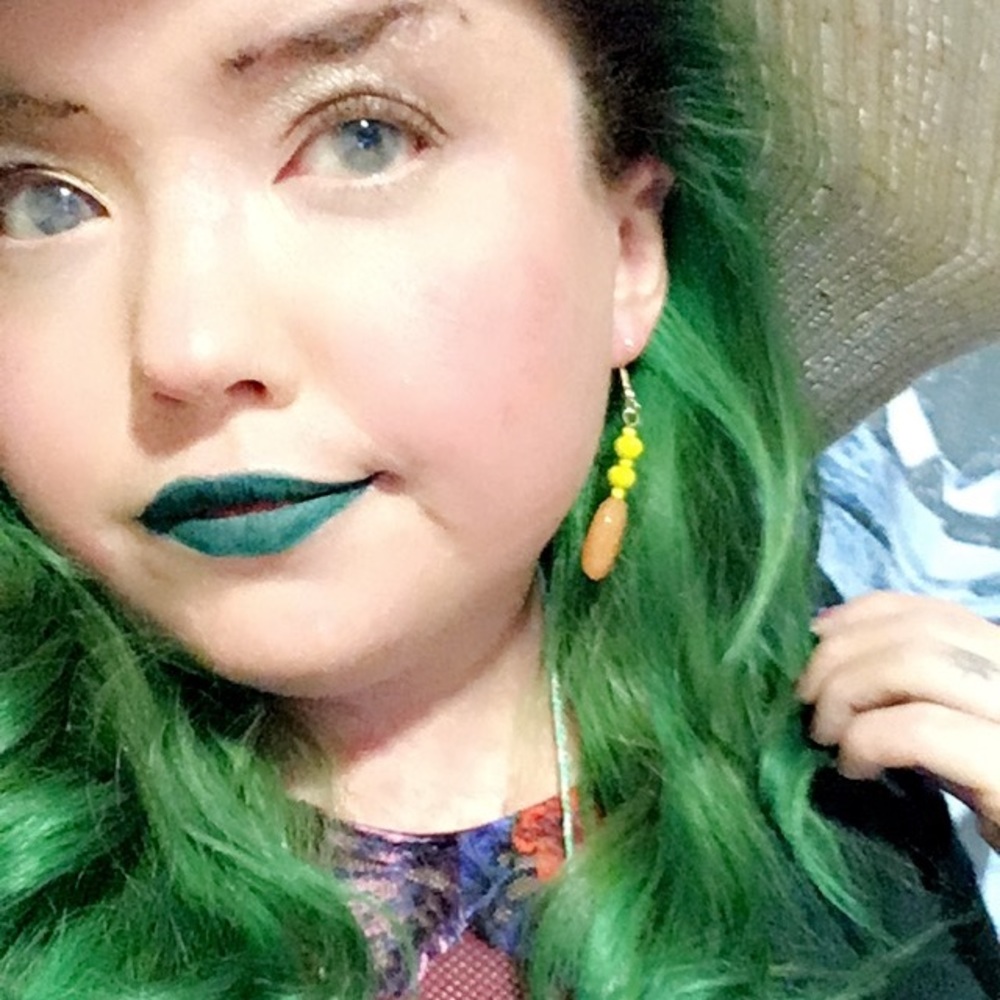 Meet your Posher, Alyssa